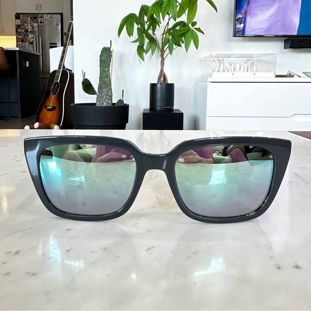 NWOT UNWORN DIOR MEN’S B27 S2I Rubber Logo Square Sunglasses in dark grey